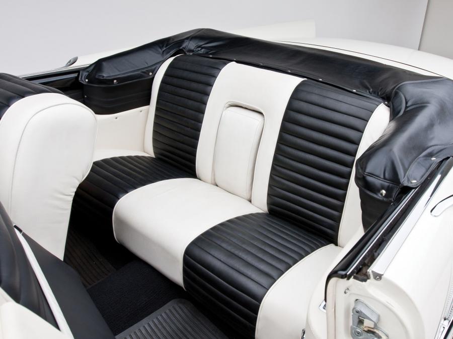  Lincoln Premiere Convertible 1957 года  (фото 35 из 38)